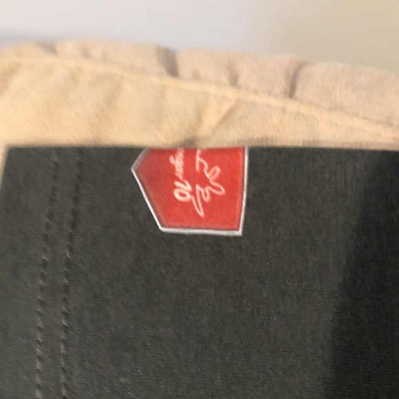 Tee Shirt - Picture 6 of 10